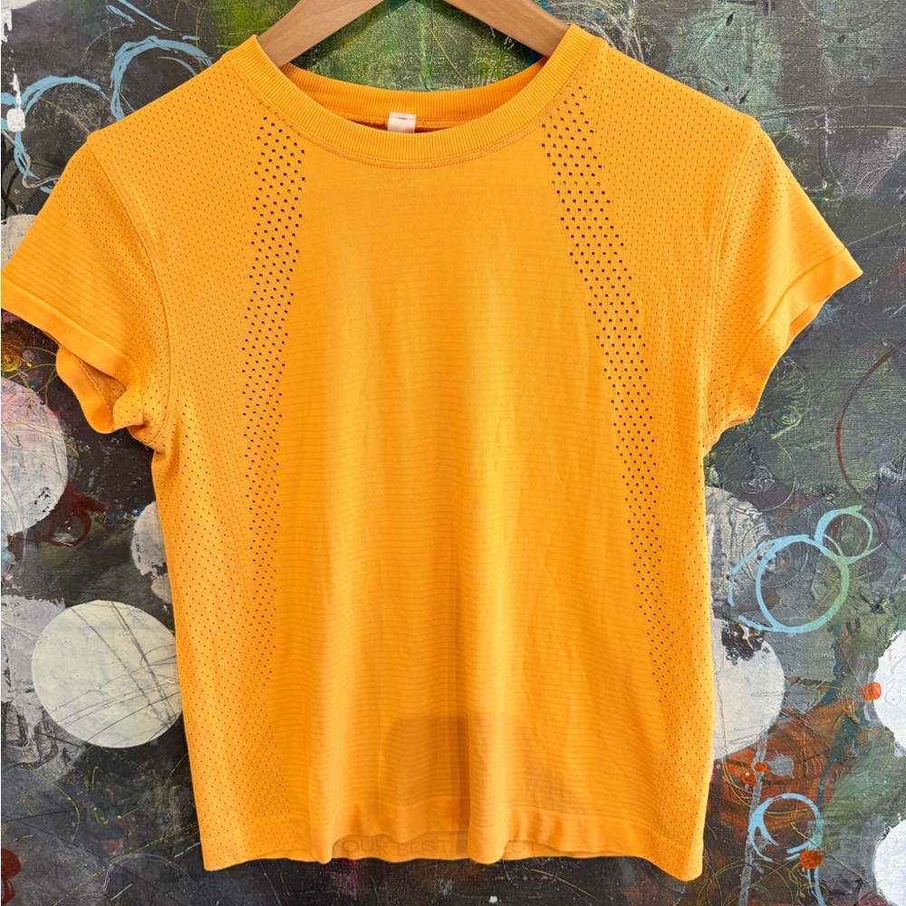 Lululemon Athletica Orange Short Sleeve Tee